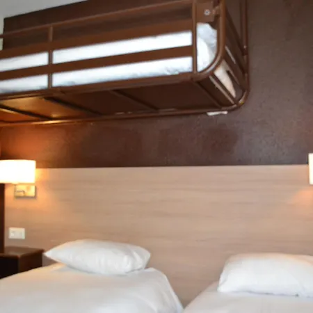 Hotel Brit Essentiel Nord 2*