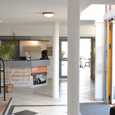 Brit Essentiel Nord Hotel