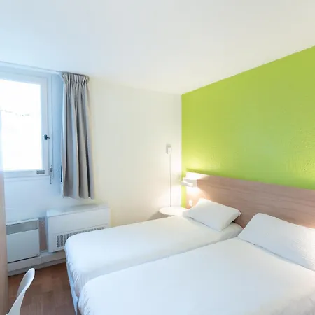 Brit Essentiel Nord 2* Tours