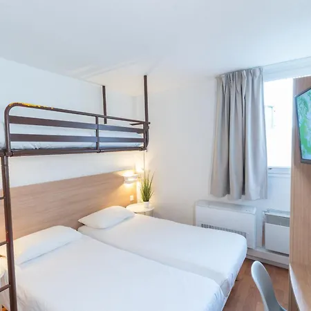 Brit Essentiel Nord Hotel 2*