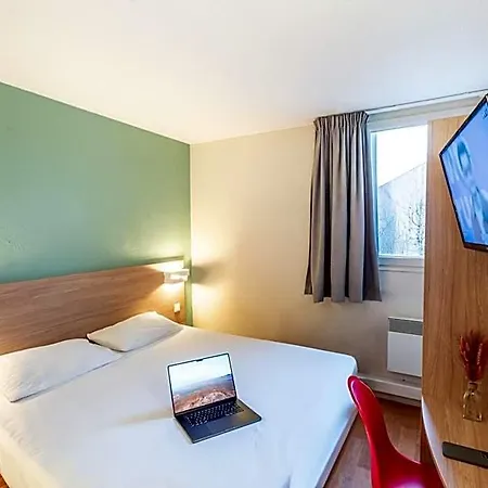 Brit Essentiel Nord Hotel 2*