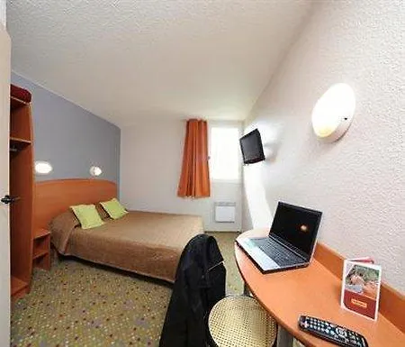 Brit Essentiel Nord Hotel 2*