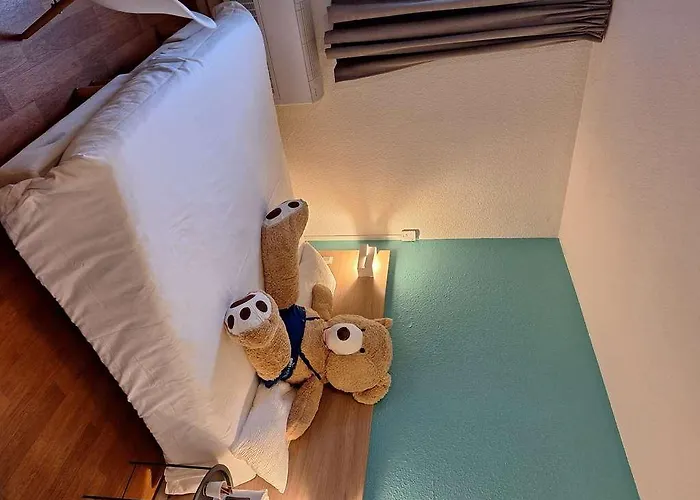 Brit Essentiel Nord 2* Tours