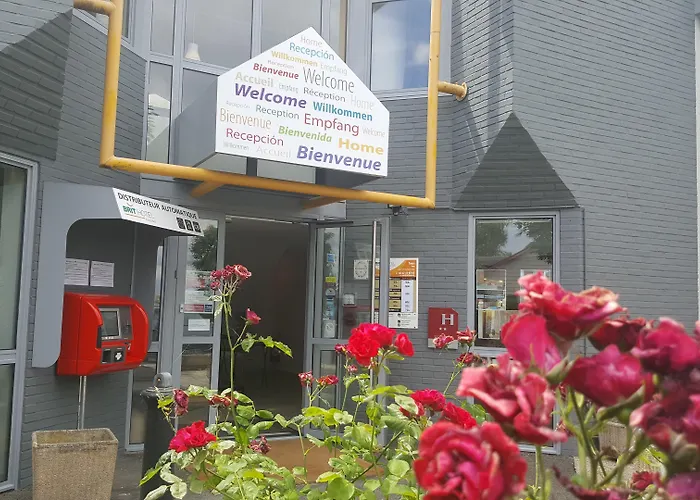 Brit Essentiel Nord Hotel 2*