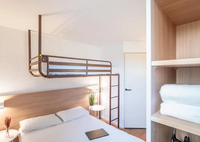 Brit Essentiel Nord Hotel