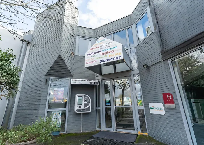 Brit Essentiel Nord 2* Tours