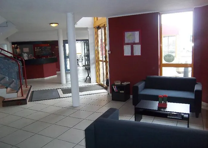 Brit Essentiel Nord 2* Tours